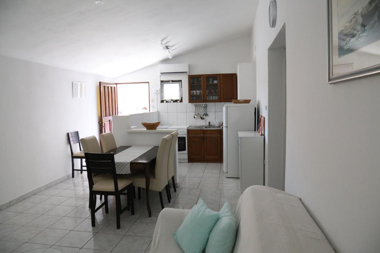 Apartments With A Parking Space Podaca, Makarska - 312 Exterior photo